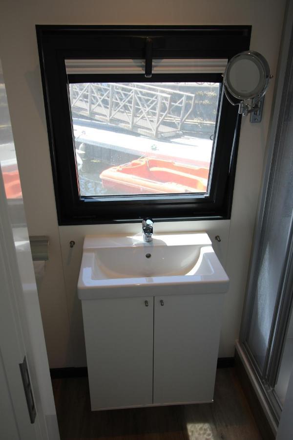 Houseboat-Oostende Екстер'єр фото